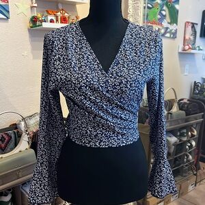 SHEIN Blue Floral Wrap Top